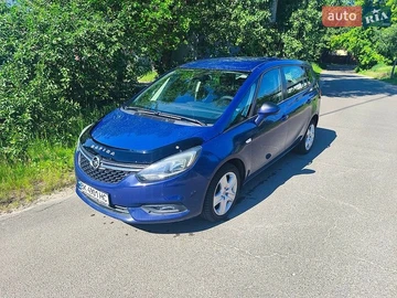 Авто Opel Zafira 2017 № 8886651