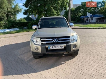 Авто Mitsubishi Pajero Wagon 2008 № 8886665