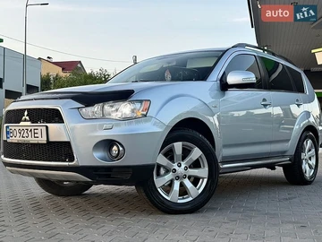 Авто Mitsubishi Outlander 2010 № 8887145