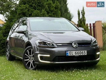 Авто Volkswagen E-Golf 2018 № 8887200