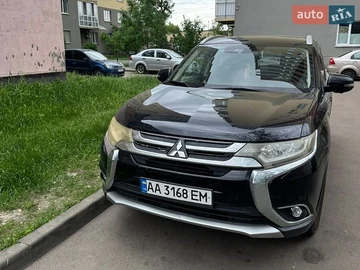 Авто Mitsubishi Outlander 2017 № 8887286