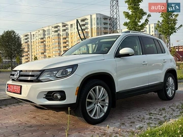 Авто Volkswagen Tiguan 2015 № 8887316