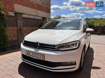 Авто Volkswagen Touran 2021 № 8887370