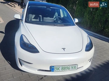 Авто Tesla Model 3 2023 № 8887374