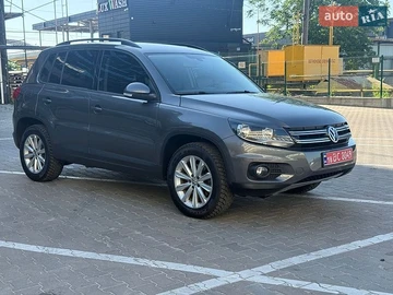 Авто Volkswagen Tiguan 2015 № 8887630