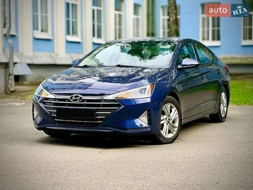 Авто Hyundai Elantra 2018 № 8887634
