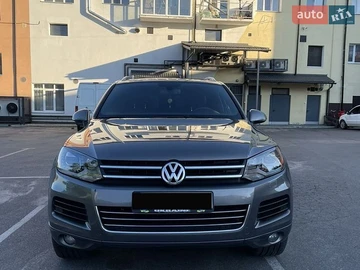 Авто Volkswagen Touareg 2012 № 8887636