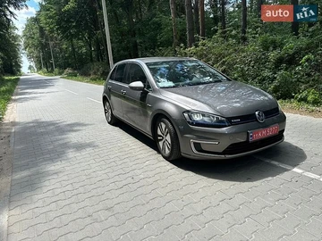 Авто Volkswagen E-Golf 2014 № 8887746
