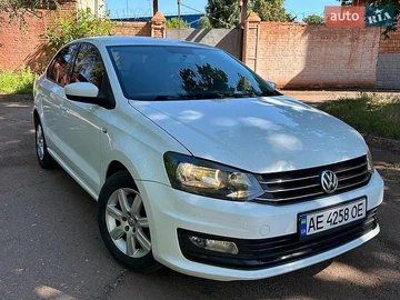 Авто Volkswagen Polo 2017 № 8887748