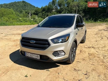 Авто Ford Escape 2017 № 8888026