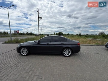 Авто BMW 5 Series 2014 № 8888118