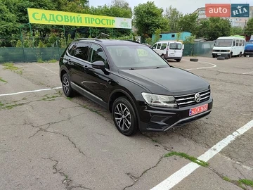Авто Volkswagen Tiguan 2021 № 8888124