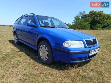 Авто Skoda Octavia 2002 № 8888247