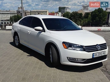 Авто Volkswagen Passat 2012 № 8888393
