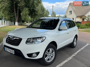 Авто Hyundai Santa Fe 2010 № 8888423