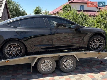Авто Tesla Model 3 2022 № 8888425