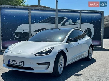 Авто Tesla Model 3 2022 № 8888531