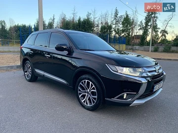 Авто Mitsubishi Outlander 2016 № 8888532