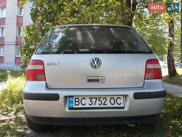 Авто Volkswagen Golf 2000 № 8888648