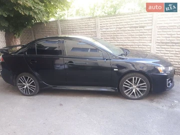 Авто Mitsubishi Lancer 2016 № 8888825
