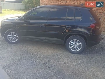 Авто Volkswagen Tiguan 2011 № 8888833