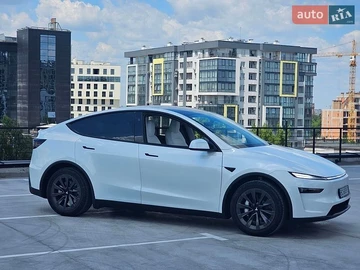 Авто Tesla Model Y 2025 № 8889010