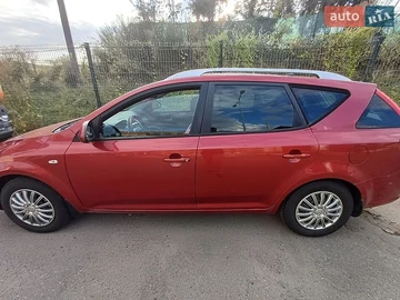 Авто KIA Ceed 2009 № 8889275