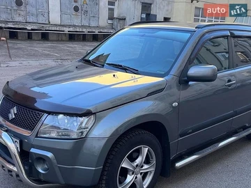 Авто Suzuki Grand Vitara 2005 № 8889294