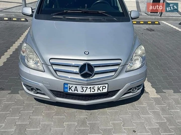 Авто Mercedes B-Class 2010 № 8889299