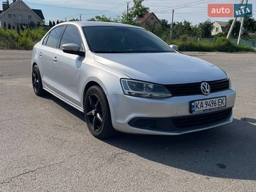 Авто Volkswagen Jetta 2013 № 8889302