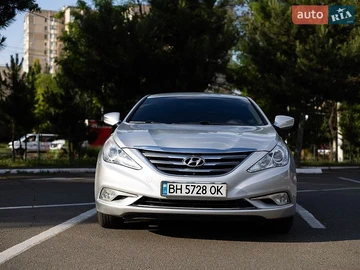 Авто Hyundai Sonata 2013 № 8889358