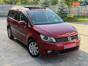 Авто Volkswagen Touran 2014 № 8889408