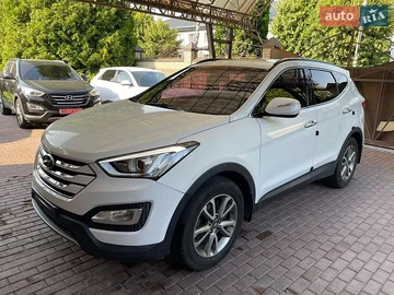 Авто Hyundai Santa Fe 2013 № 8889471
