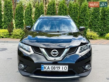 Авто Nissan Rogue 2016 № 8889472