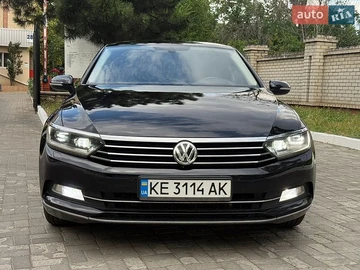 Авто Volkswagen Passat 2017 № 8889560