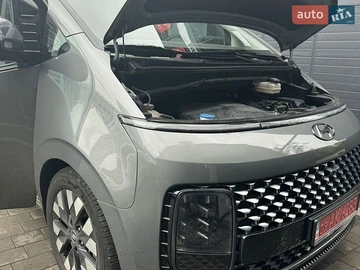 Авто Hyundai Staria 2021 № 8889699