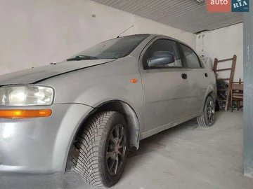 Авто Chevrolet Aveo 2005 № 8889766