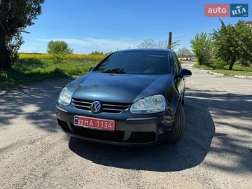 Авто Volkswagen Golf 2005 № 8889943