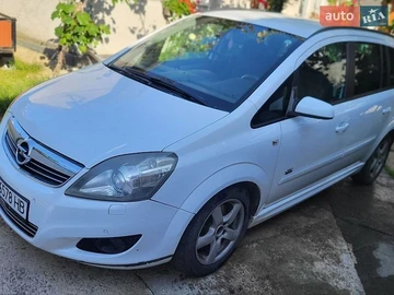Авто Opel Zafira 2009 № 8889991