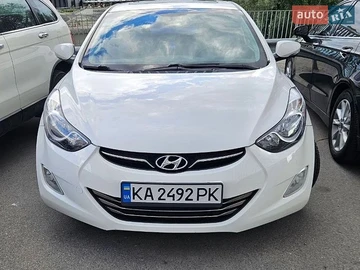 Авто Hyundai Elantra 2012 № 8890024