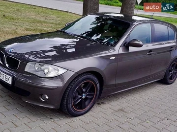 Авто BMW 1 Series 2006 № 8890074