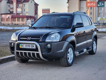 Авто Hyundai Tucson 2008 № 8890086