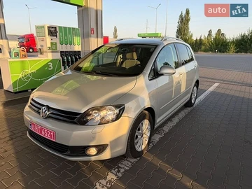 Авто Volkswagen Golf Plus 2011 № 8890090