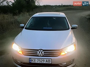 Авто Volkswagen Passat 2012 № 8890097