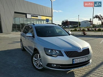 Авто Skoda Superb 2014 № 8890144