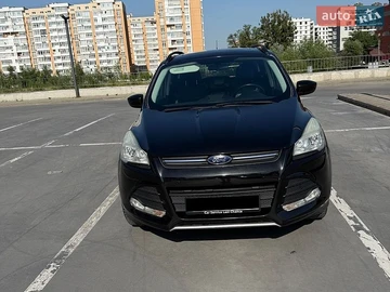 Авто Ford Escape 2014 № 8890156