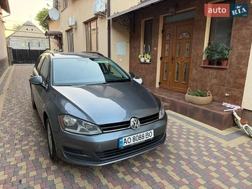 Авто Volkswagen Golf 2015 № 8890167