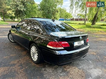 Авто BMW 7 Series 2007 № 8890246