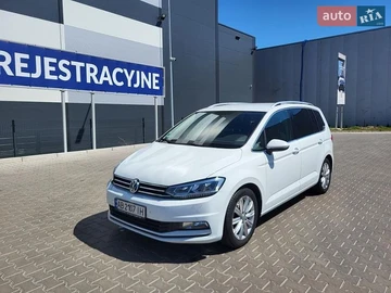 Авто Volkswagen Touran 2017 № 8890284