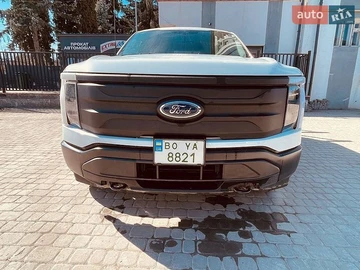 Авто Ford F-150 2023 № 8890299